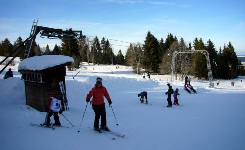 Der zweite Skilift namens "Les Fontaines" auch ein GMD mit Kurzbügeln, Baujahr 1969
