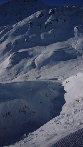 24. Dezember 2006: Normalerweise ist dieser Graben zugeschneit

