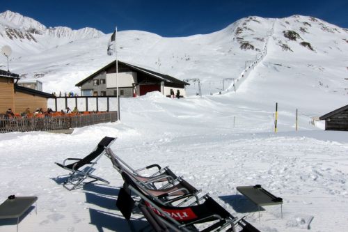 März 2011
