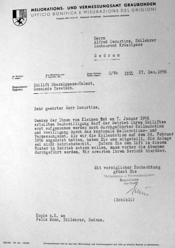 Der nächste Winter kommt... am 27. Dezember 1956 warnt das kantonale Meliorationsamt Alfred Decurtins, dass ohne Bewilligung keine Betriebsaufnahme möglich sei - interessant: "Als wir die Kollaudation auf den 24. Februar 1956 angesetzt hatten, haben Sie uns mitgeteilt, die Anlage sei nicht betriebsbereit." Das tönt anders als in den Briefen von Emmanuel Huonder...
