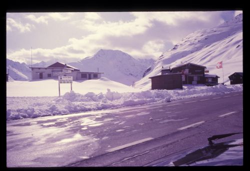 Oberalppass mit Skilift, Oktober 1984 (eigenes Dia)
