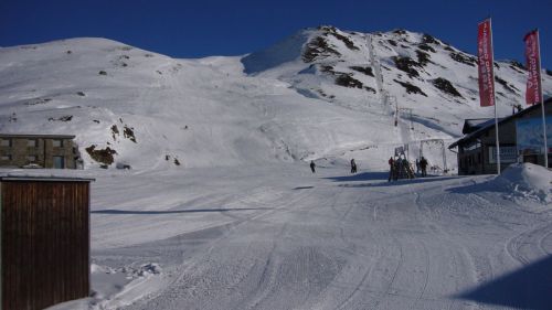 Die Anlage bei Schneemangel, Dezember 2006
