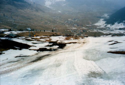 Immerhin: Sedrun verzeichnete in diesem Winter 23% Mehreinnahmen, laut Jahresbericht "die Spitze der Bergbahnbetriebe".
