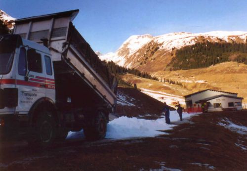 18. Februar 1993, Dieni

