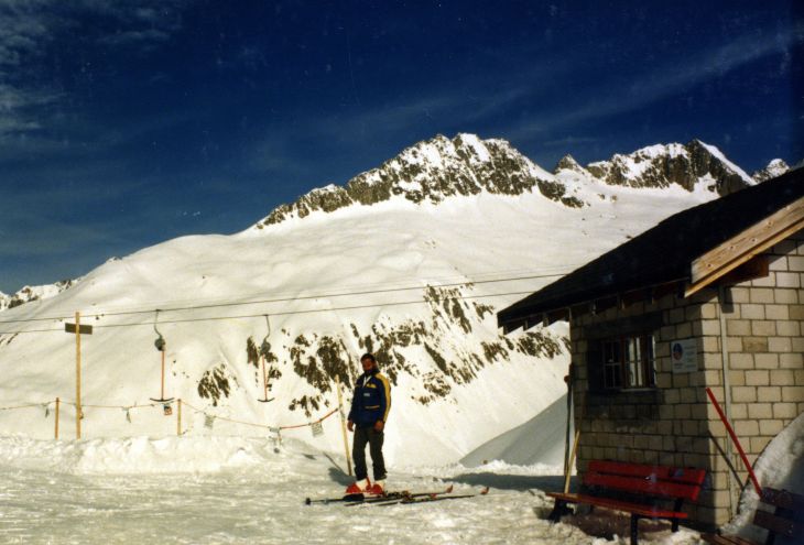 19870401-valval-07.jpg