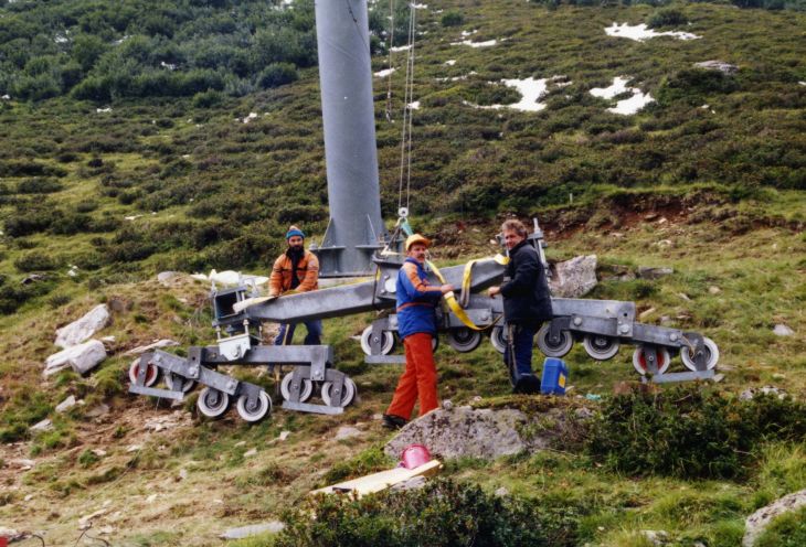 19950905-rev-valval-calmut-09_03.jpg