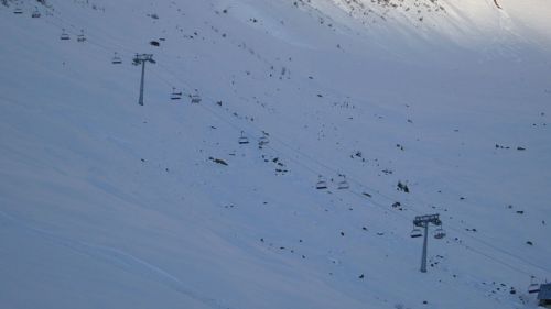 ... und der untere Teil der Strecke liegen noch im Schatten...
