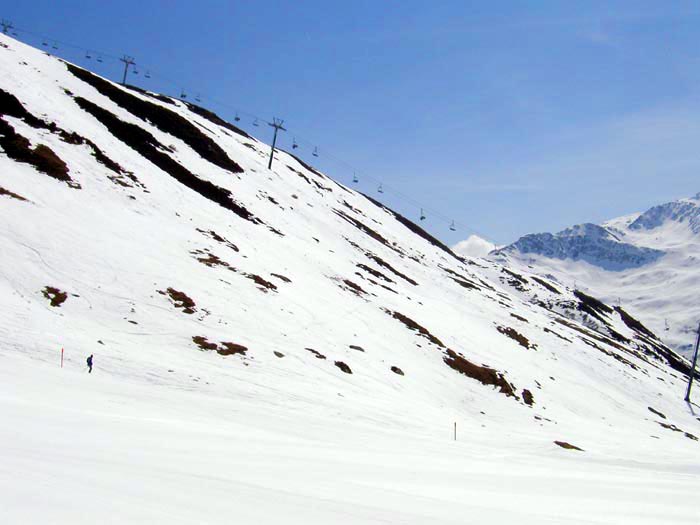 April 2006
