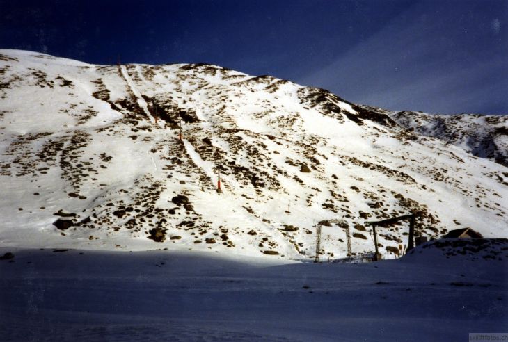 Erinnerungen an die Anfänge der Anlagen im Val Val: Skilift, ca. 1988
