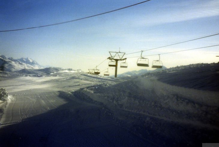 März 1999
