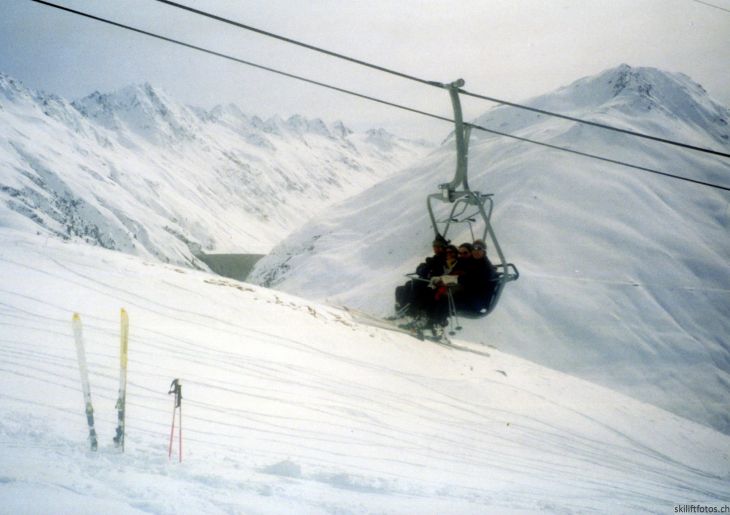 März 1999
