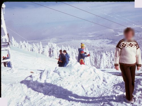 Alter Skilift am Belchenhaus (Schwarzwald) aus dem Jahre 1962 (durch Kabinenbahn ersetzt 2001), Februar  - danke an [url=http://www.alpinforum.com/forum/viewtopic.php?t=14286]liftmaster aus dem Alpinforum für die Info[/url]!
