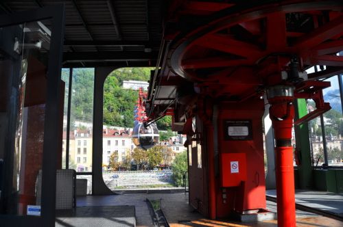 Grenoble, Télépherique de la Bastille, September 2011
