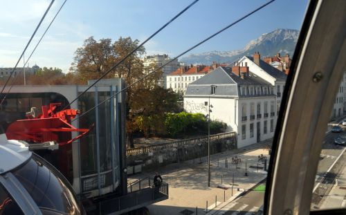 Grenoble, Télépherique de la Bastille, September 2011
