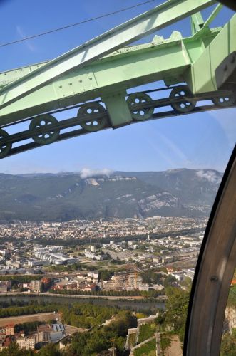 Grenoble, Télépherique de la Bastille, September 2011

