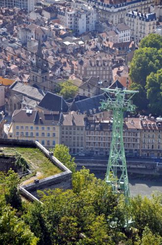 Grenoble, Télépherique de la Bastille, September 2011

