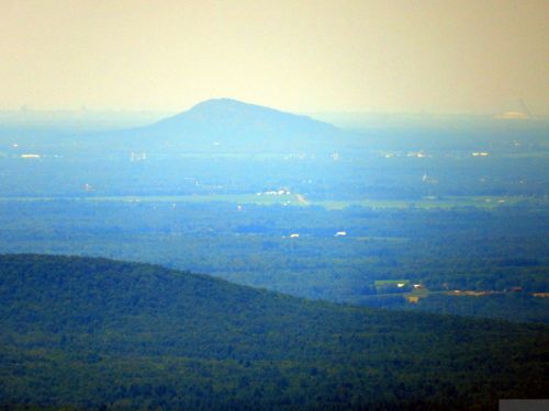 Mont Sutton, Sicht nach Montréal, 10. Juli 2022
