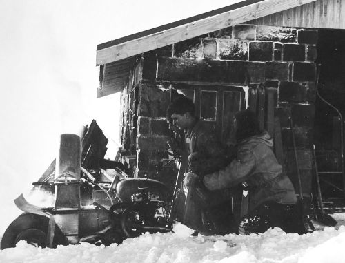 Fritz Schmutz bastelte die erste Schneefräse am Ruapehu
