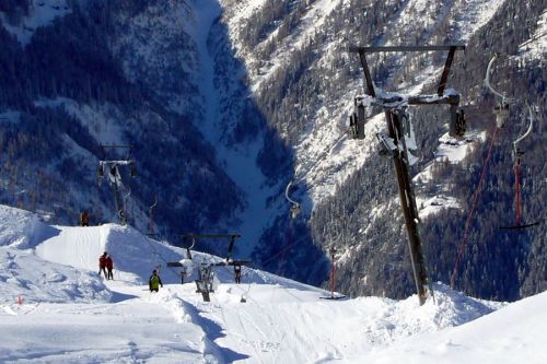 Februar 2009
