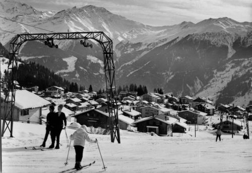 Postkarte Verbier, Téléski du Moulin, ca. 1950er-Jahre (Archiv [url=http://skilift-nostalgie.ch]Jakob Schuler[/url])
