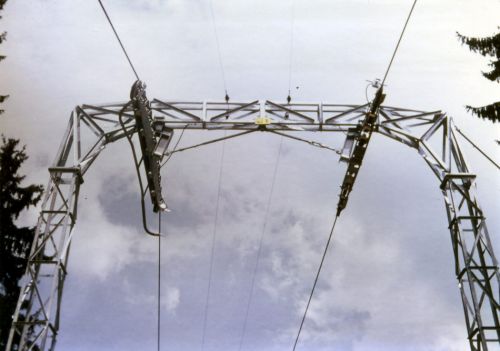 Skilift Bärüti-Egg Gommiswald (1970), stillgelegt 2005 (Stütze 9). 

